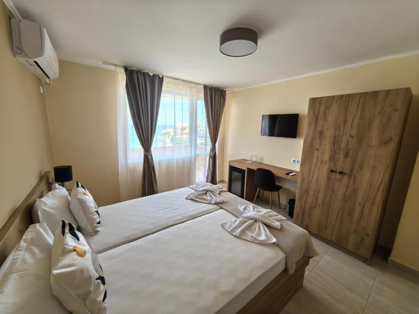 Family Hotel Alfa Vita Sozopol Esterno foto
